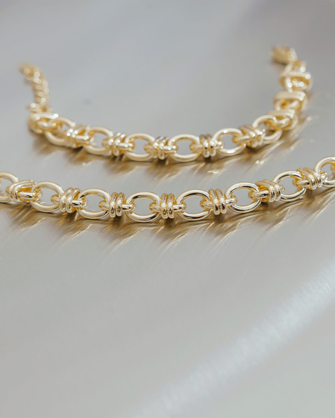 Pulsera Eslabones Cruzados