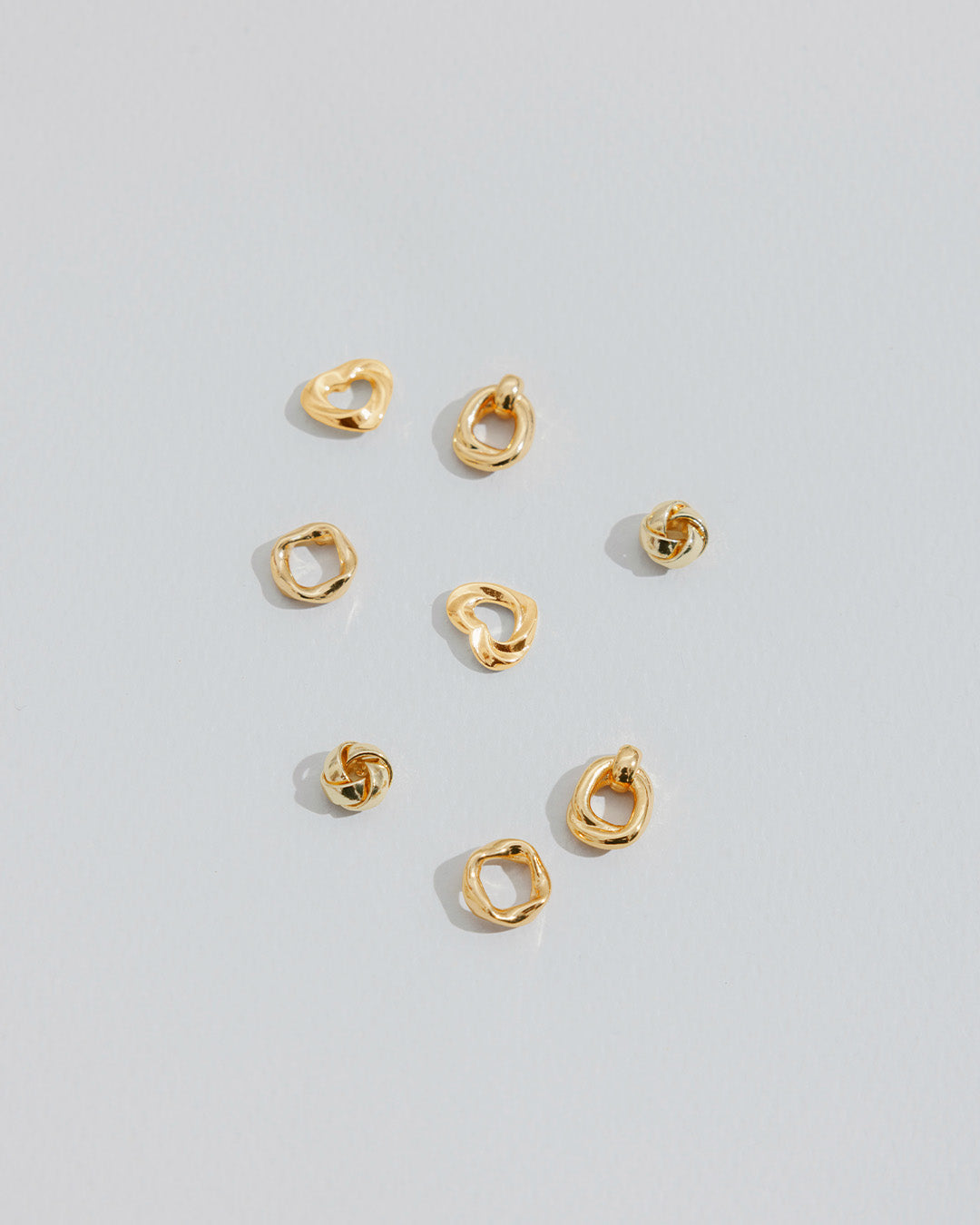 Aretes Circulo Irregular Oro