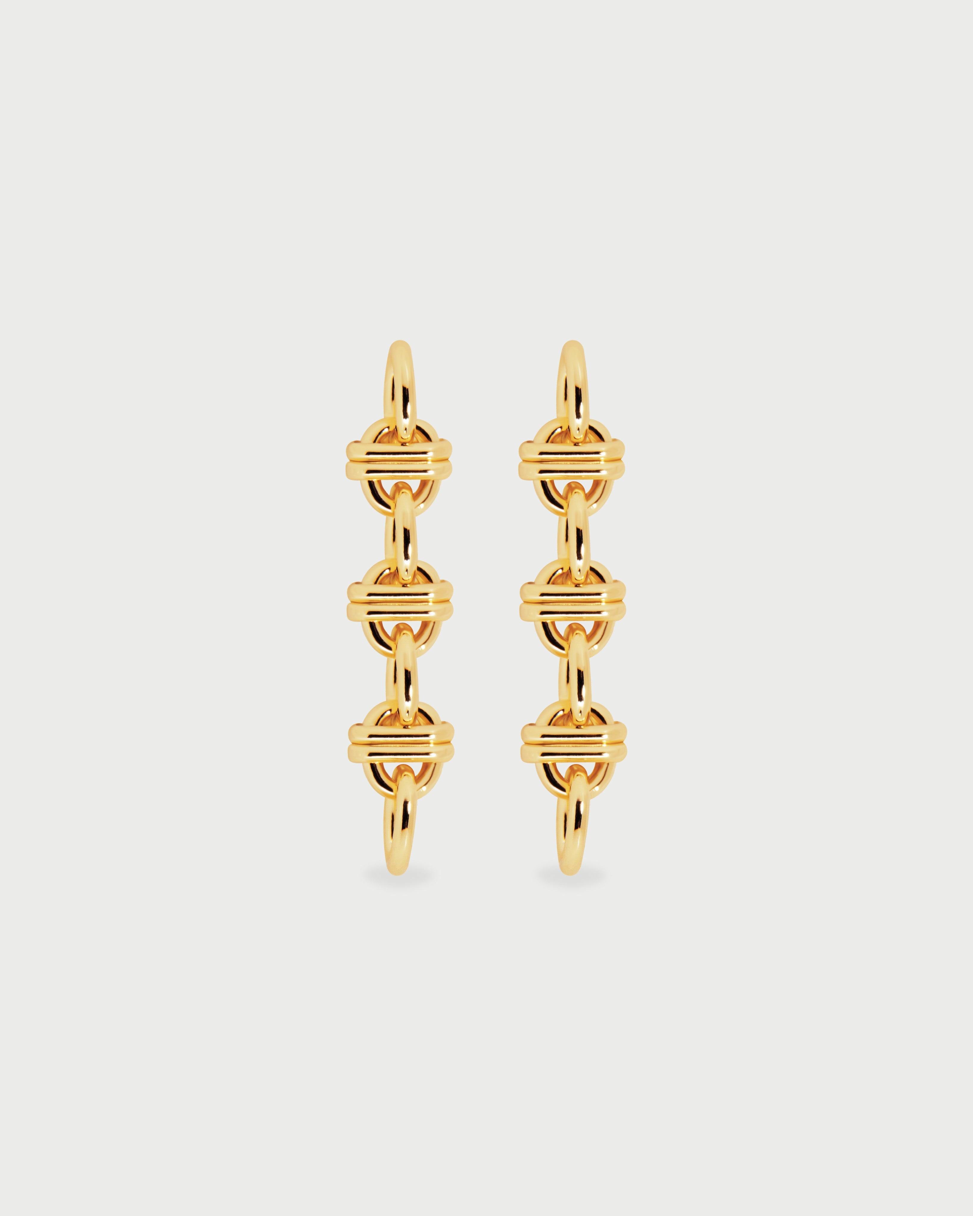 Aretes Eslabones Cruzados