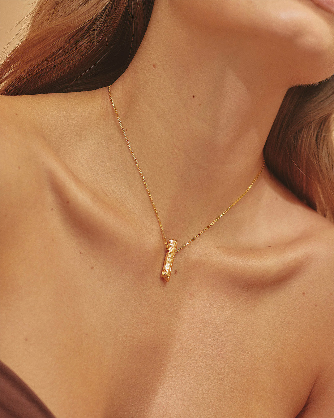 Set de Collar y Aretes Nogal