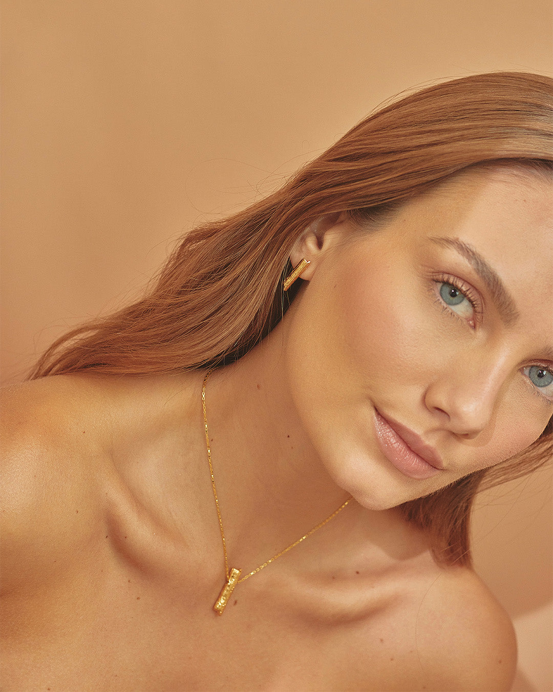 Set de Collar y Aretes Nogal