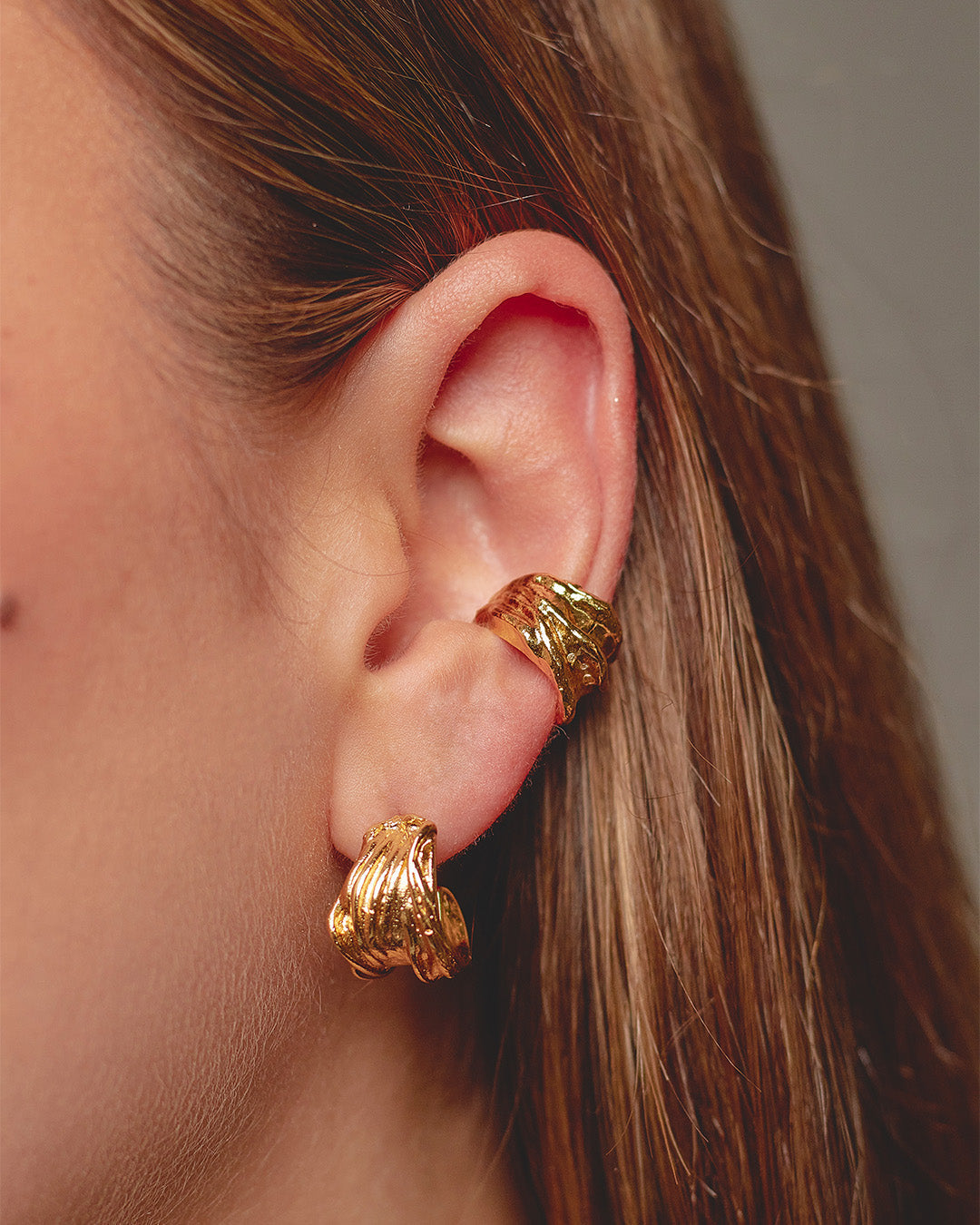 Earcuff  Sacré elaborado en baño de oro 24k o plata