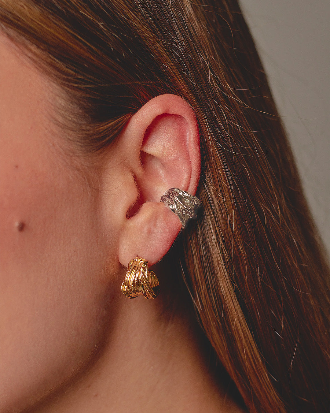 Earcuff  Sacré elaborado en baño de oro 24k o plata