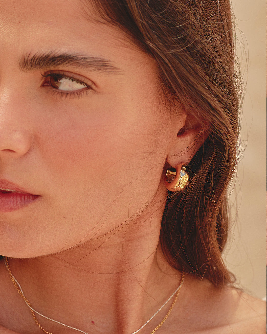 Earparty Theia que incluye 2 candongas y earcuff